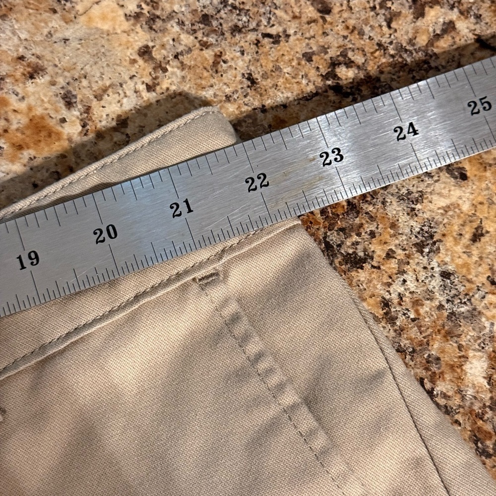 NWOT Dickies Mens Cargo Shorts Khaki/Tan Flat Front Size 44 Belt Loops - Picture 7 of 9